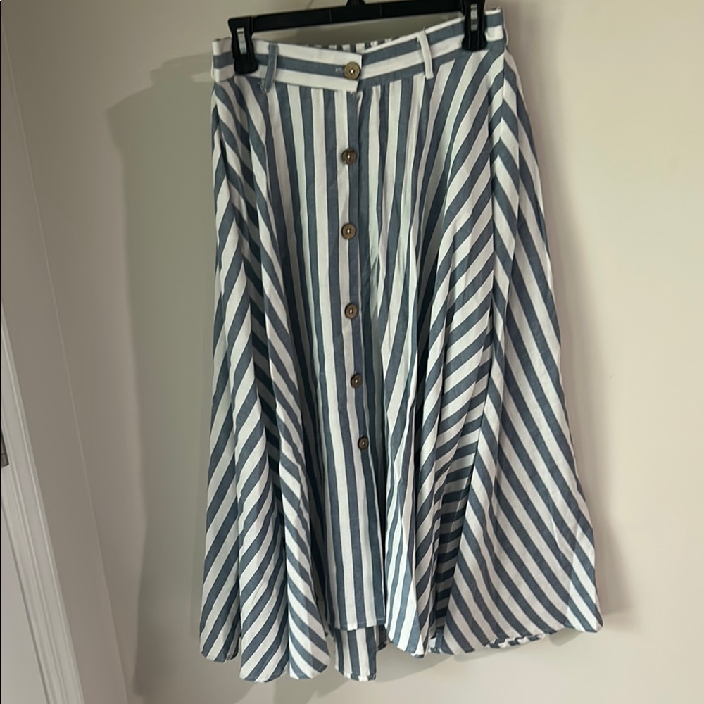 Truly 4 you Striped Button-Down flowy skirt.
